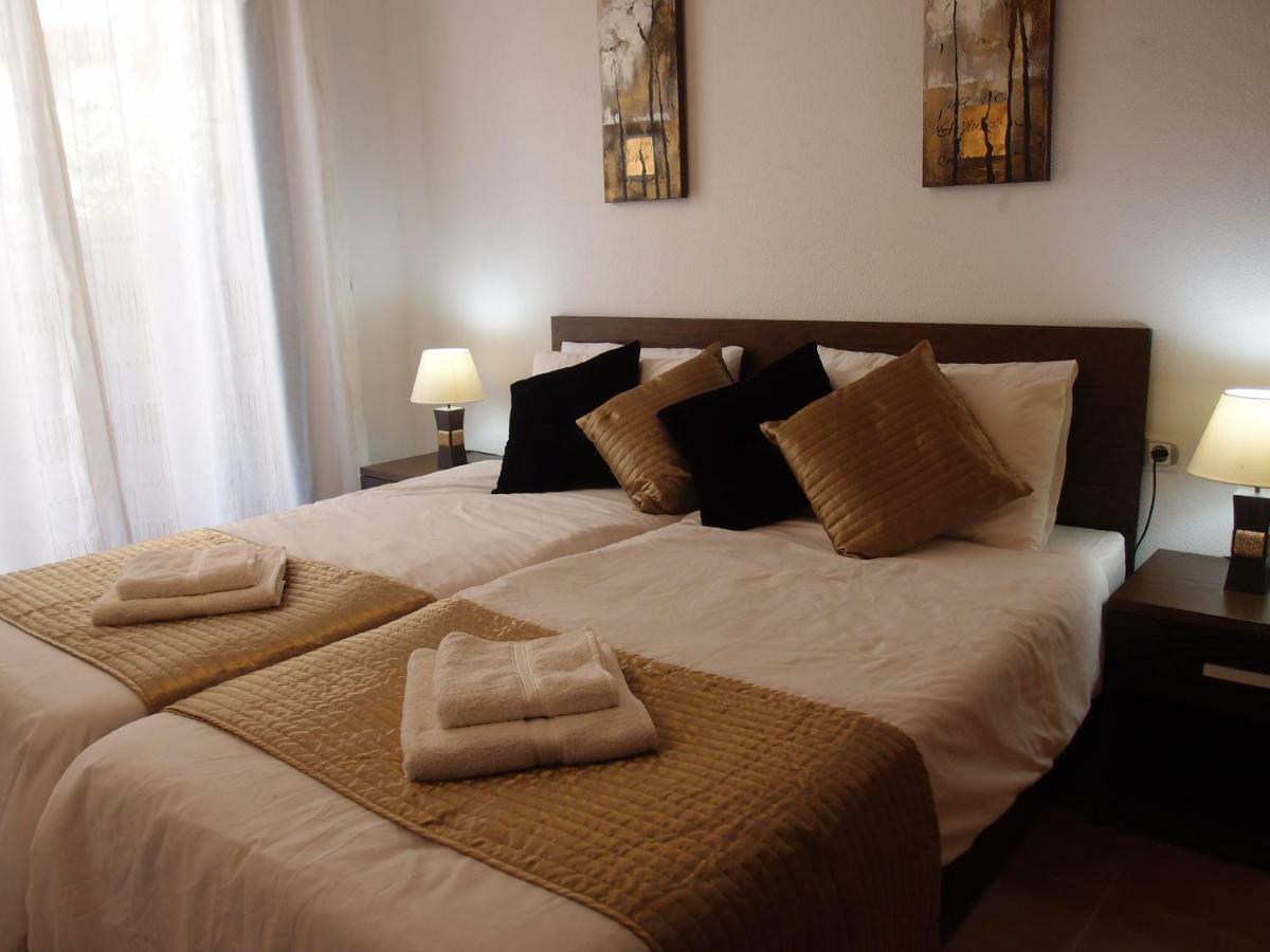 Apartamento Tranquilo Cerca De Buena Piscina Y Con Buen Aire Acondicionado Aguilas Exterior photo